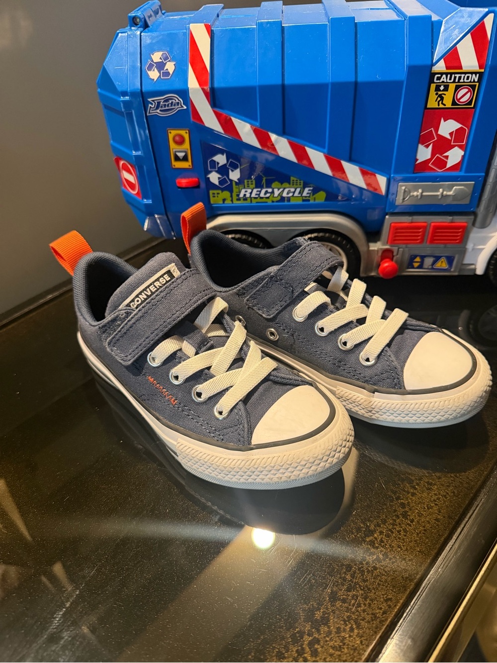 Converse Navy Low-Top Sneakers with Orange Pull Tabs